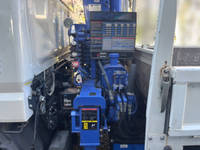 三菱ふそうキャンタークレーン6段小型（2t・3t）[写真16]