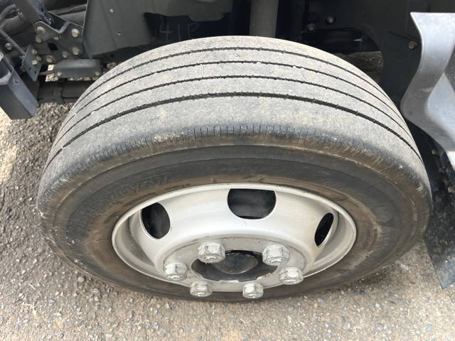 三菱ふそうキャンタークレーン6段小型（2t・3t）[写真25]