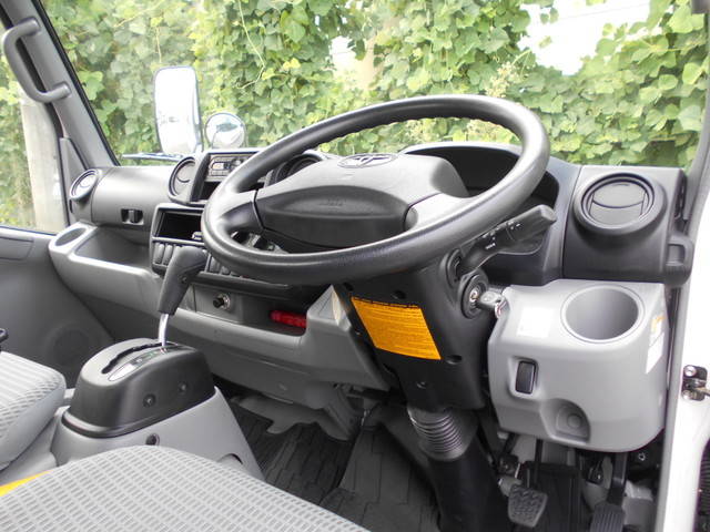 トヨタその他の車種平ボディ小型（2t・3t）[写真21]