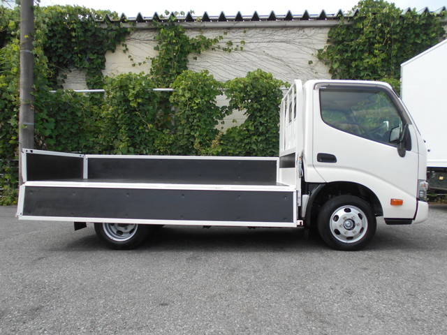 トヨタその他の車種平ボディ小型（2t・3t）[写真07]