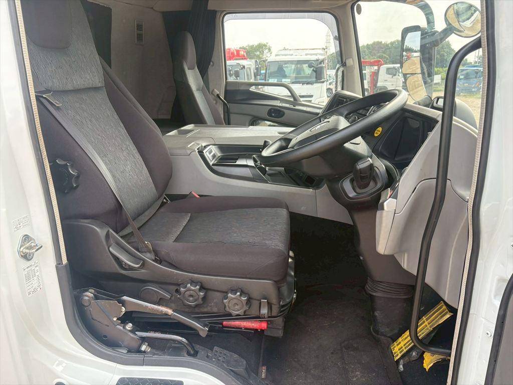 三菱ふそうスーパーグレート深ダンプ（土砂禁ダンプ）大型（10t）[写真21]