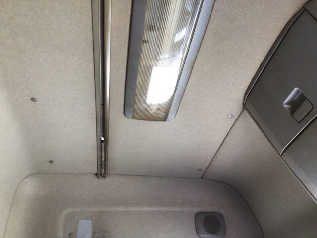 UDトラックスクオンアルミウイング大型（10t）[写真33]