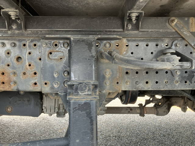 いすゞエルフアルミバン小型（2t・3t）[写真25]