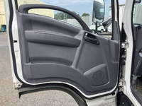 いすゞエルフアルミバン小型（2t・3t）[写真31]