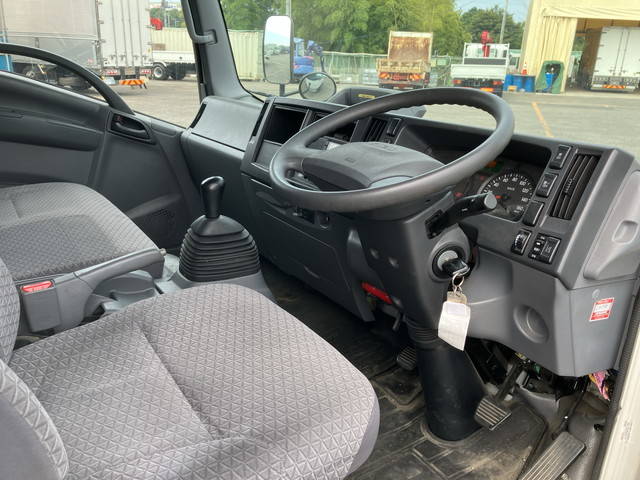 いすゞエルフアルミバン小型（2t・3t）[写真34]