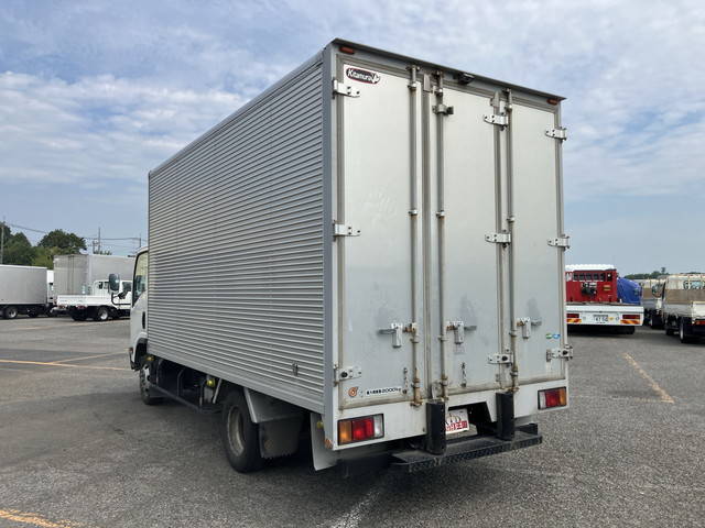 いすゞエルフアルミバン小型（2t・3t）[写真04]