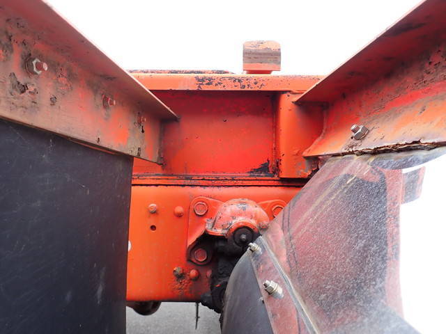 三菱ふそうファイターコンテナ専用車増トン（6t・8t）[写真29]