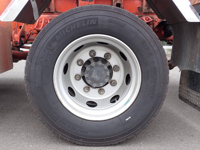 三菱ふそうファイターコンテナ専用車増トン（6t・8t）[写真32]