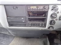 三菱ふそうファイターコンテナ専用車増トン（6t・8t）[写真37]