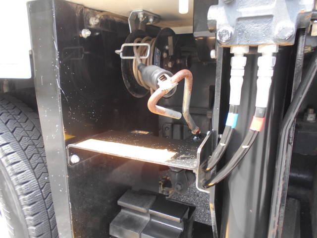 日野デュトロ高所作業車小型（2t・3t）[写真17]