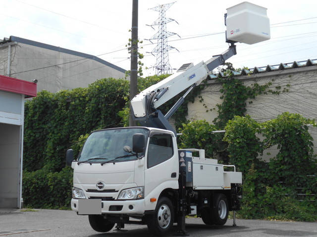 日野デュトロ高所作業車小型（2t・3t）[写真03]