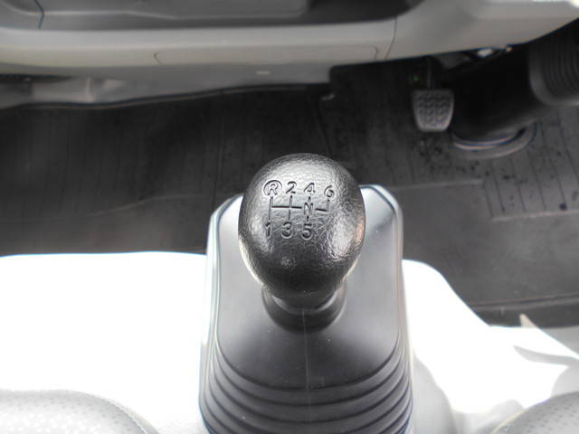 日野デュトロ高所作業車小型（2t・3t）[写真33]