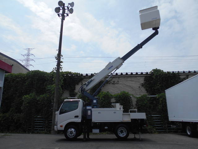 日野デュトロ高所作業車小型（2t・3t）[写真06]