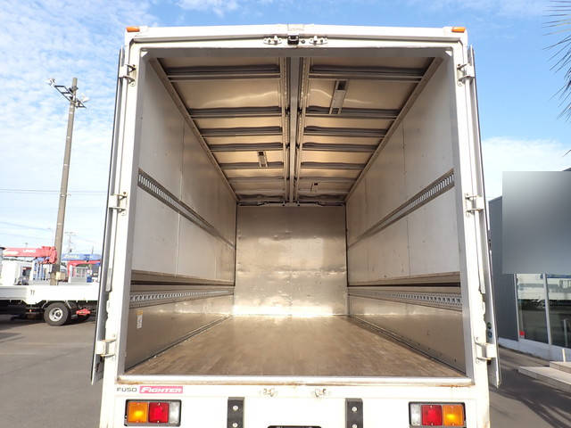 三菱ふそうファイターアルミウイング中型（4t）[写真11]