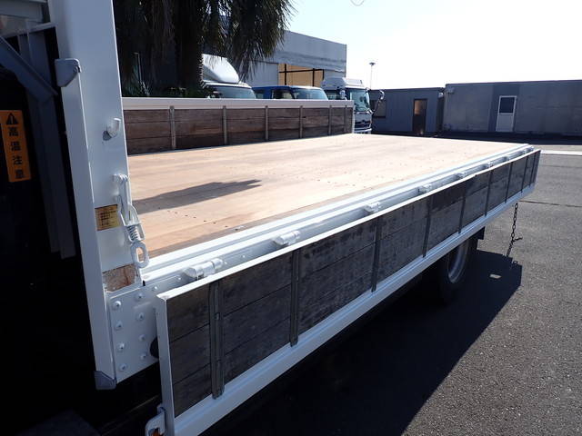 いすゞフォワードクレーン4段増トン（6t・8t）[写真11]