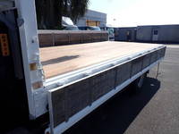 いすゞフォワードクレーン4段増トン（6t・8t）[写真12]