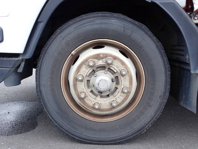 いすゞフォワードクレーン4段増トン（6t・8t）[写真27]