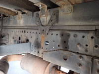 いすゞフォワードクレーン4段増トン（6t・8t）[写真32]