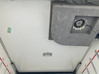 いすゞエルフ冷凍車（冷蔵車）小型（2t・3t）[写真16]