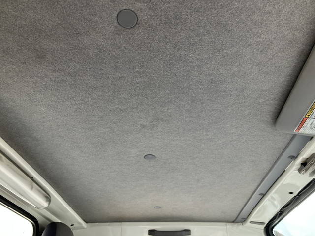 いすゞエルフ冷凍車（冷蔵車）小型（2t・3t）[写真34]