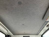 いすゞエルフ冷凍車（冷蔵車）小型（2t・3t）[写真34]