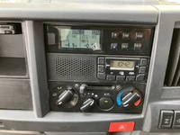 いすゞエルフ冷凍車（冷蔵車）小型（2t・3t）[写真37]