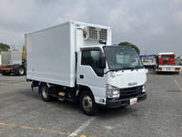 いすゞエルフ冷凍車（冷蔵車）小型（2t・3t）[写真03]