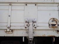 三菱ふそうファイター平ボディ中型（4t）[写真14]