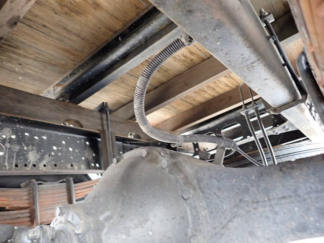 三菱ふそうファイター平ボディ中型（4t）[写真20]