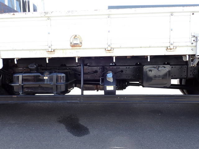 三菱ふそうファイター平ボディ中型（4t）[写真24]