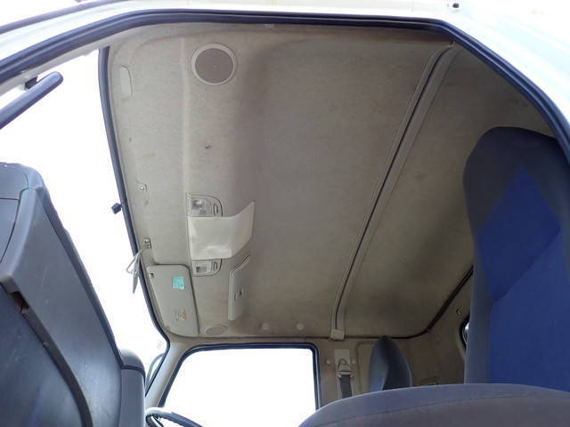 三菱ふそうファイター平ボディ中型（4t）[写真36]