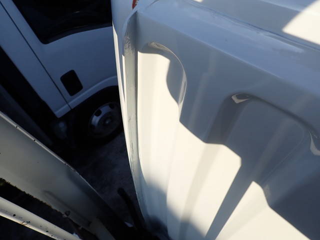 三菱ふそうファイター平ボディ中型（4t）[写真39]