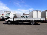 三菱ふそうファイター平ボディ中型（4t）[写真08]