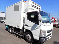 三菱ふそうキャンター冷凍車（冷蔵車）小型（2t・3t）