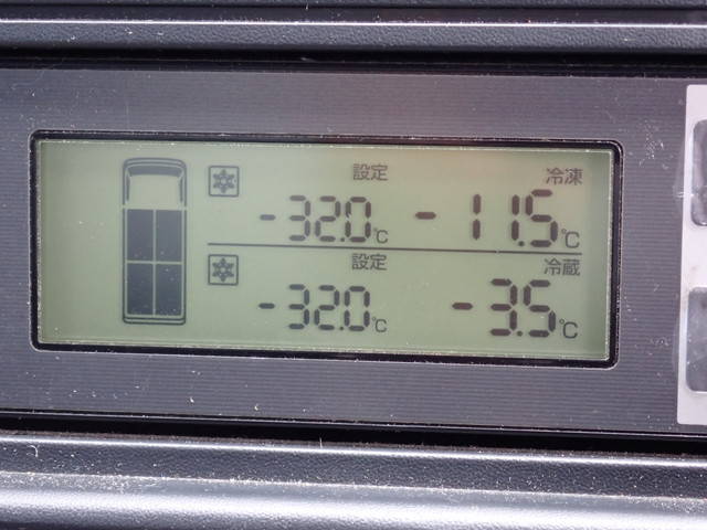 三菱ふそうキャンター冷凍車（冷蔵車）小型（2t・3t）[写真35]