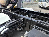 三菱ふそうファイターコンテナ専用車中型（4t）[写真12]