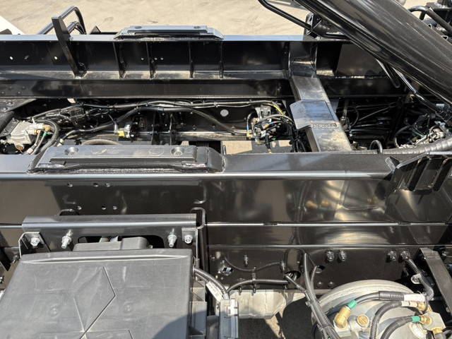 三菱ふそうファイターコンテナ専用車中型（4t）[写真12]