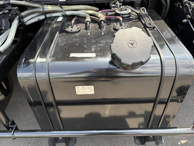 三菱ふそうファイターコンテナ専用車中型（4t）[写真18]