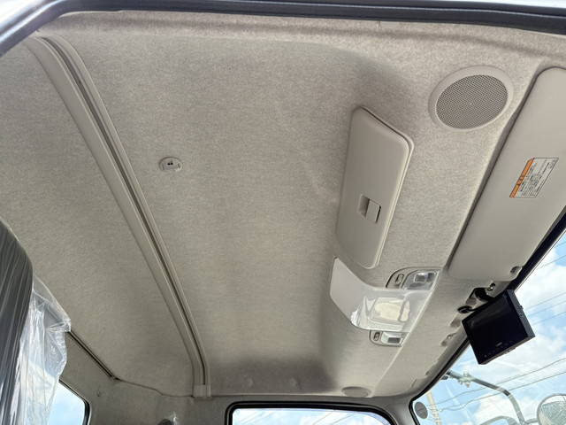 三菱ふそうファイターコンテナ専用車中型（4t）[写真19]