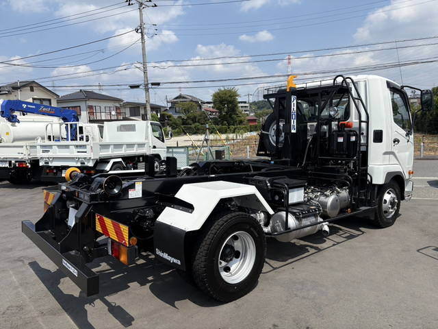 三菱ふそうファイターコンテナ専用車中型（4t）[写真04]