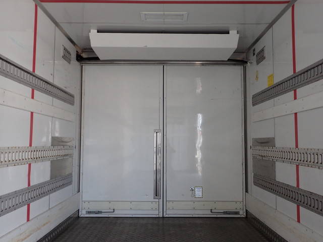 日野レンジャー冷凍車（冷蔵車）中型（4t）[写真22]