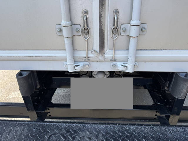 三菱ふそうキャンターアルミバン小型（2t・3t）[写真31]