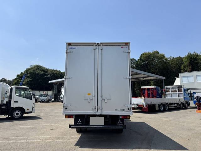 三菱ふそうキャンターアルミバン小型（2t・3t）[写真06]