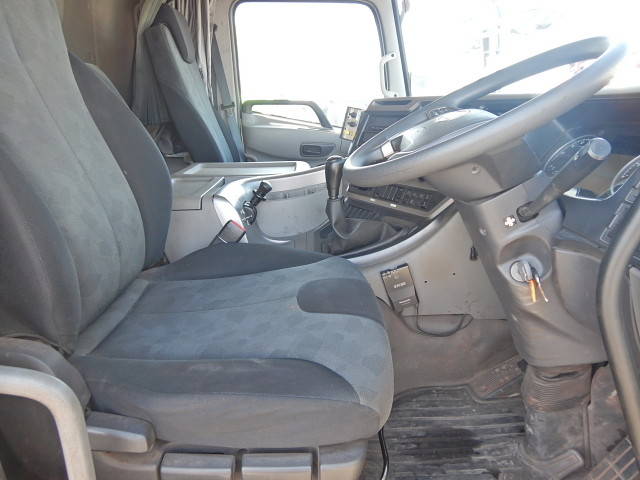 UDトラックスその他の車種深ダンプ（土砂禁ダンプ）大型（10t）[写真19]