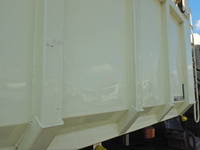 UDトラックスその他の車種深ダンプ（土砂禁ダンプ）大型（10t）[写真32]