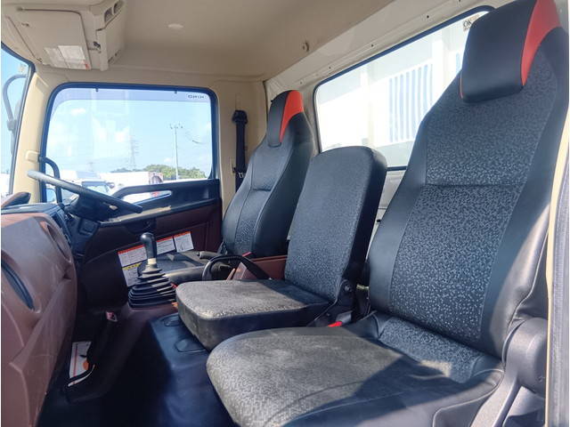 日野レンジャーダンプ中型（4t）[写真20]