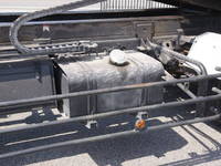 日野レンジャーセーフティクレーン3段増トン（6t・8t）[写真10]