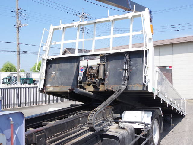 日野レンジャーセーフティクレーン3段増トン（6t・8t）[写真08]