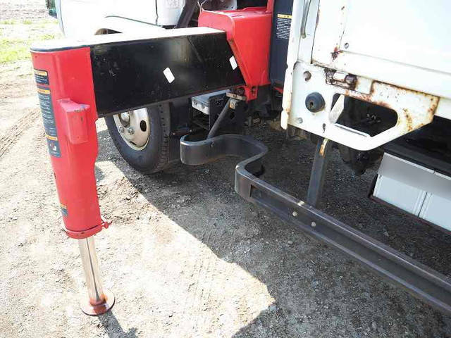 いすゞエルフクレーン4段小型（2t・3t）[写真13]