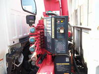 いすゞエルフクレーン4段小型（2t・3t）[写真15]